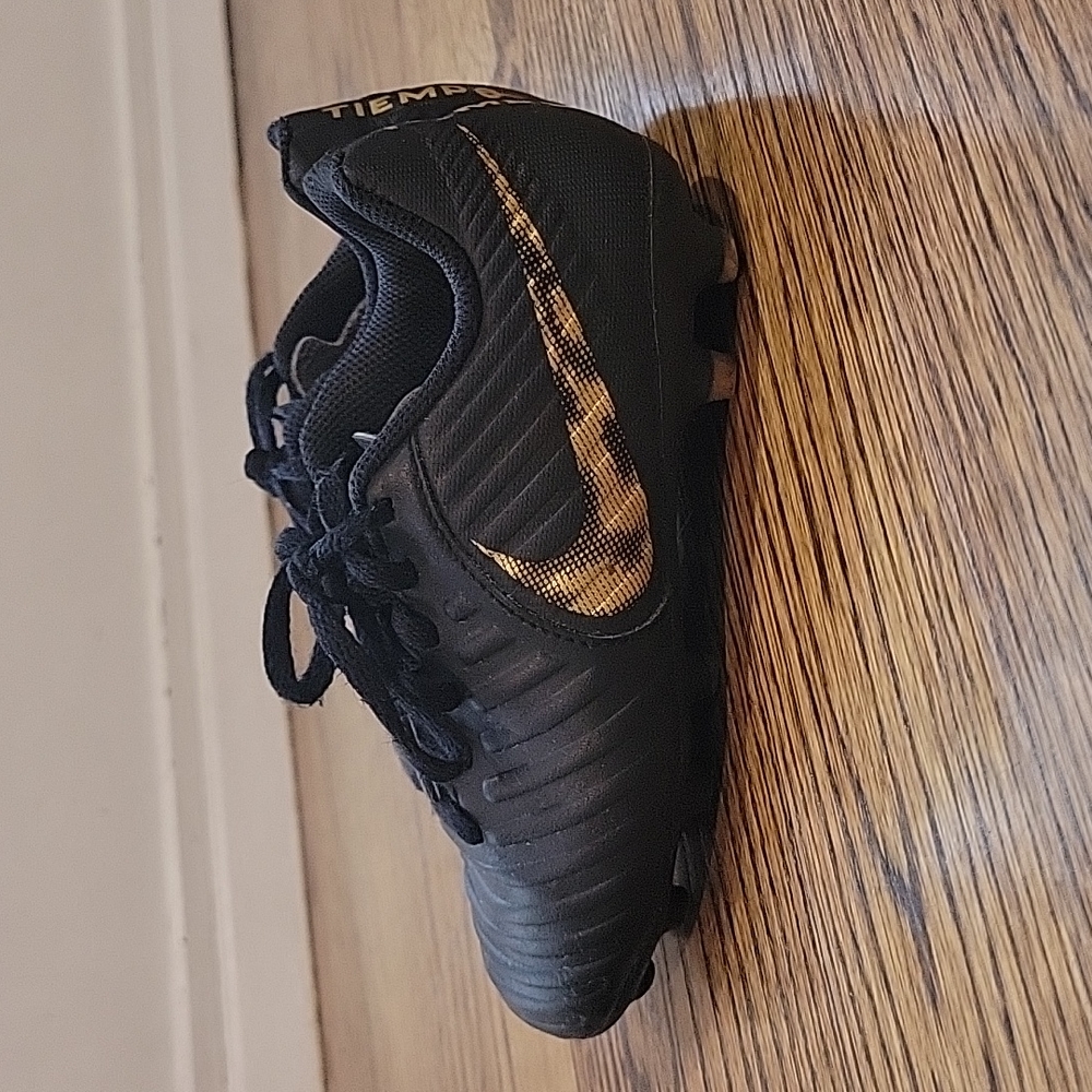 Kids soccer cleat Nike Tiempo size 12 child